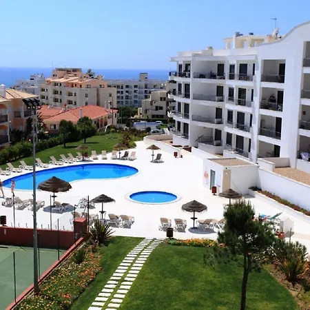 Vista Das Ondas Olhos De Agua * Olhos de Agua (Albufeira)