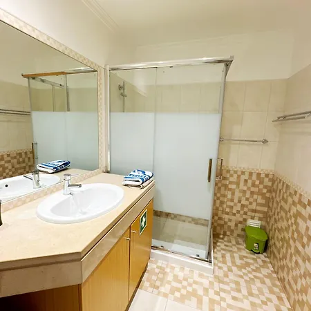 Vista Das Ondas Olhos De Agua *